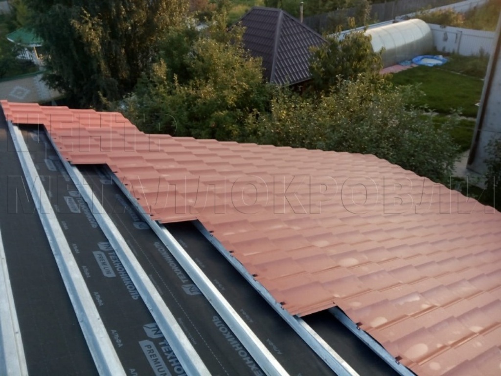 Металлочерепица Геркулес 8004 терракотовый Стальной Бархат от Центра Металлокровли в Ростове-на-Дону