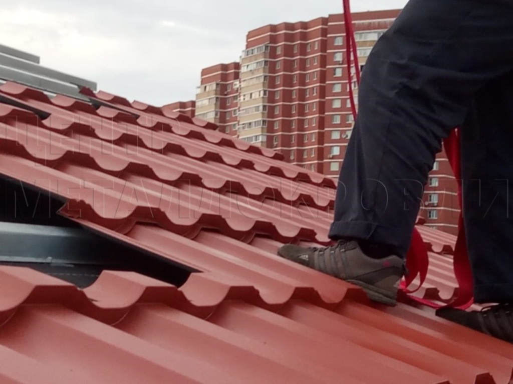 Металлочерепица Геркулес 8004 терракотовый Стальной Бархат от Центра Металлокровли в Ростове-на-Дону